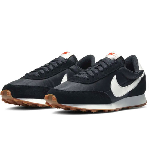 Nike Shoes - Nike Day Break CK2351 001 Sneakers Black White Size 8 NEW